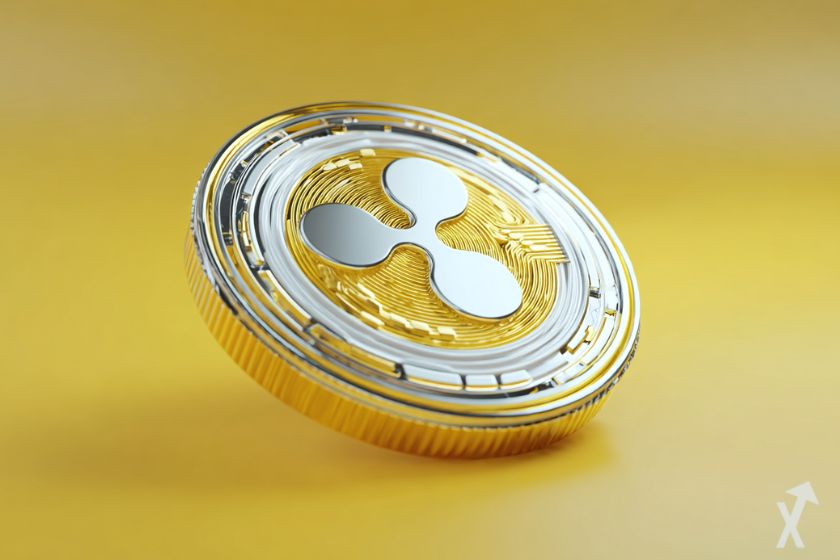 coin 3D xrp ripple argenté et doré sur fond jaune clair