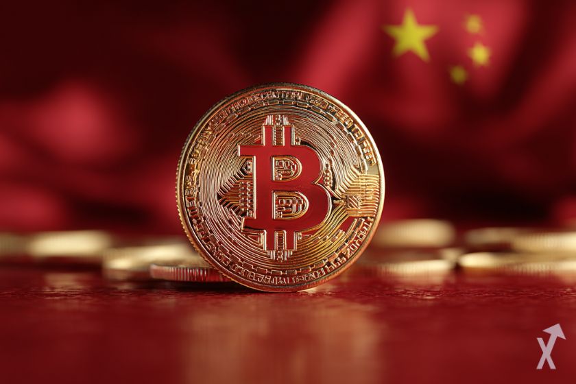 coin 3D bitcoin doré, fond rouge avec drapeau chinois et des pièces en fond
