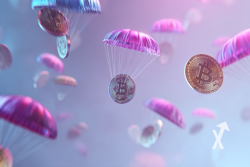 parachutes roses dans un ciel bleu avec des Bitcoins accrochés