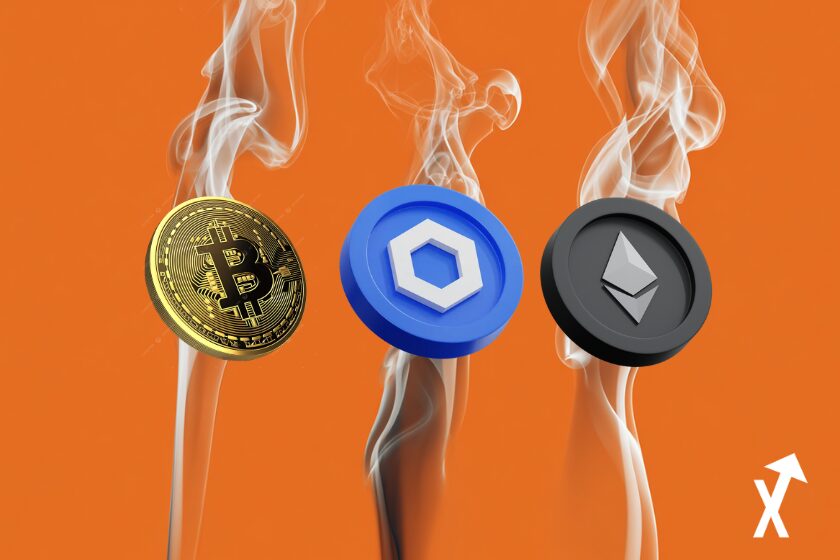 chainlink ethereum bitcoin coins sur fond orange et 3 depart de fumée