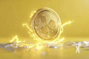 XRP coin en jaune avec électricité jaune sur un fond jaune