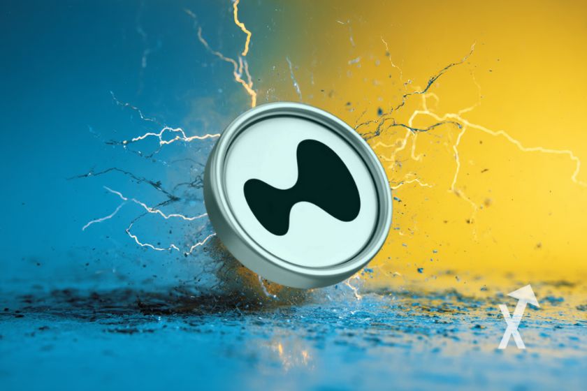 coin hype Hyperliquid sur un fond mi-jaune mi-bleu avec élecricité