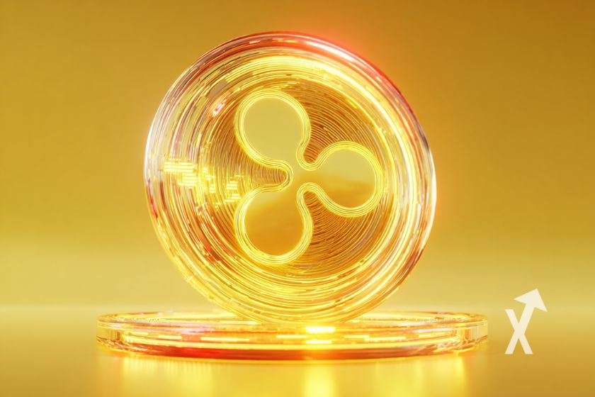 xrp coin en jaune et transparent sur un fond jaune