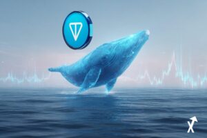 Toncoin TON cryptomonnaie concept baleine trading, grande gemme cristal bleue lumineuse flottant au-dessus d'un océan turquoise calme, rayons de lumière dorée, ciel blanc doux, flux de données financières en tons pastel, composition minimaliste ultra épurée, détails nets,