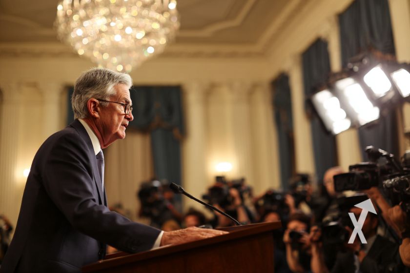 Jerome Powell spricht bei Fed.
