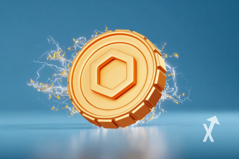 Cadena de monedas con electricidad.